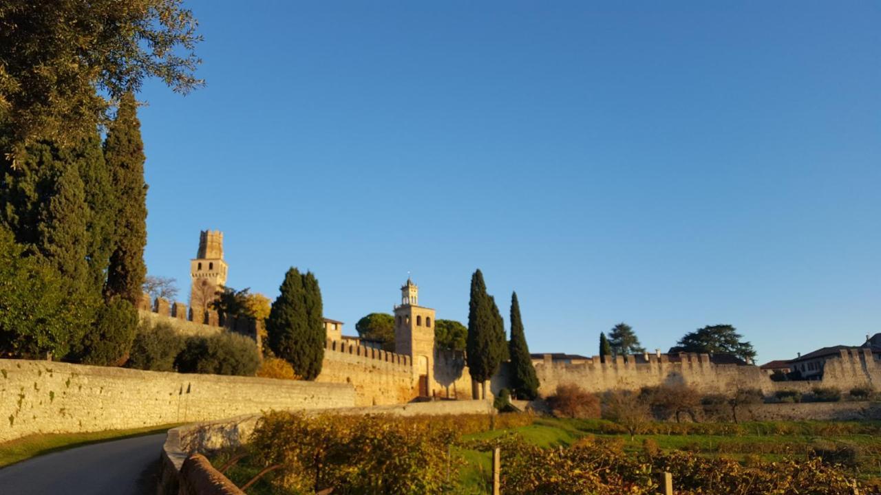 לינה וארוחת בוקר Susegana Pie Castello מראה חיצוני תמונה